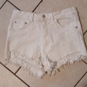 ZARA Womens Size 6 White High Waisted Distressed Freyed Denim Shorts